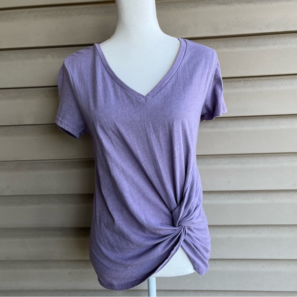 •Altar'd State• Twist Front V-Neck Tee - Size Small - Picture 1 of 8